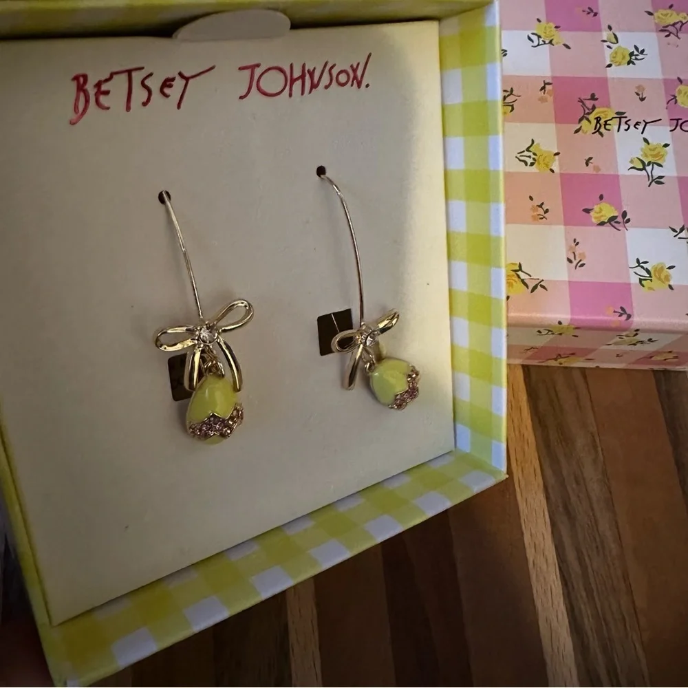 Betsey Johnson Easter Egg Matching Earrings